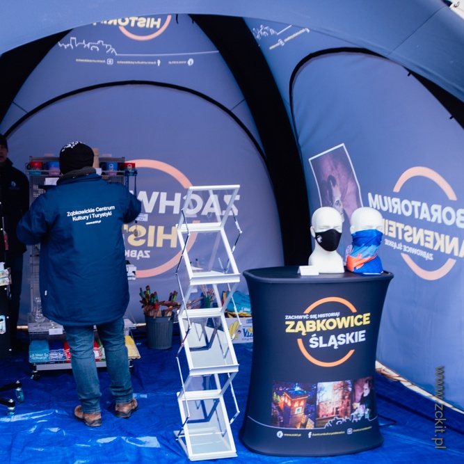 nowyux zdjecia institutions