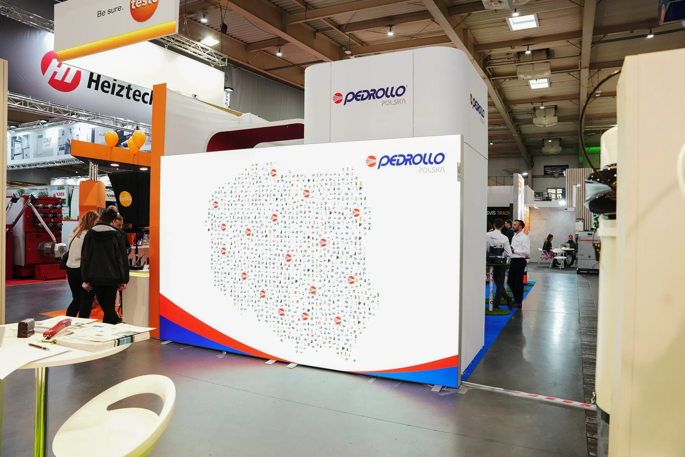 nowyux zdjecia institutions